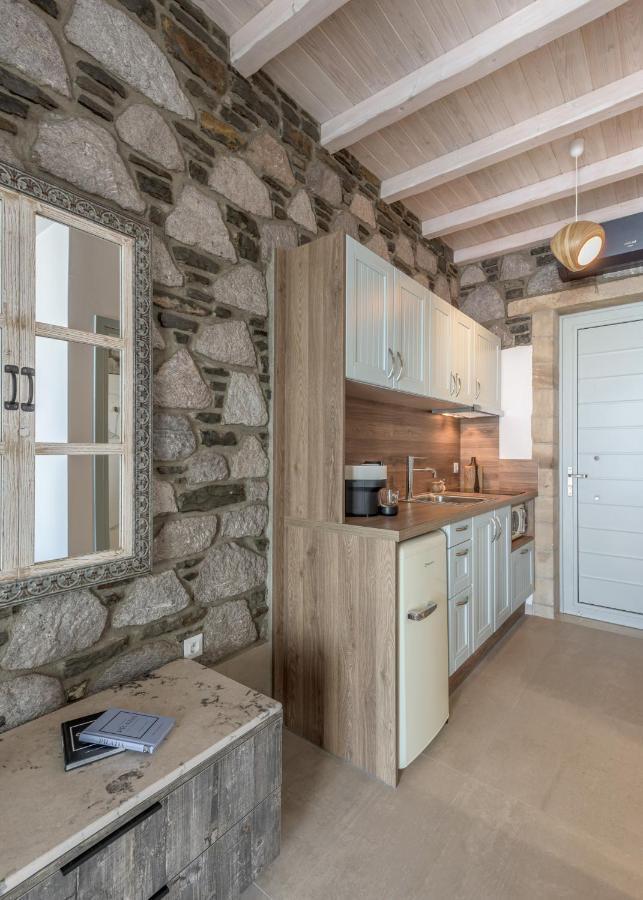 Hilltop Suites Milos Mytakas Exterior foto