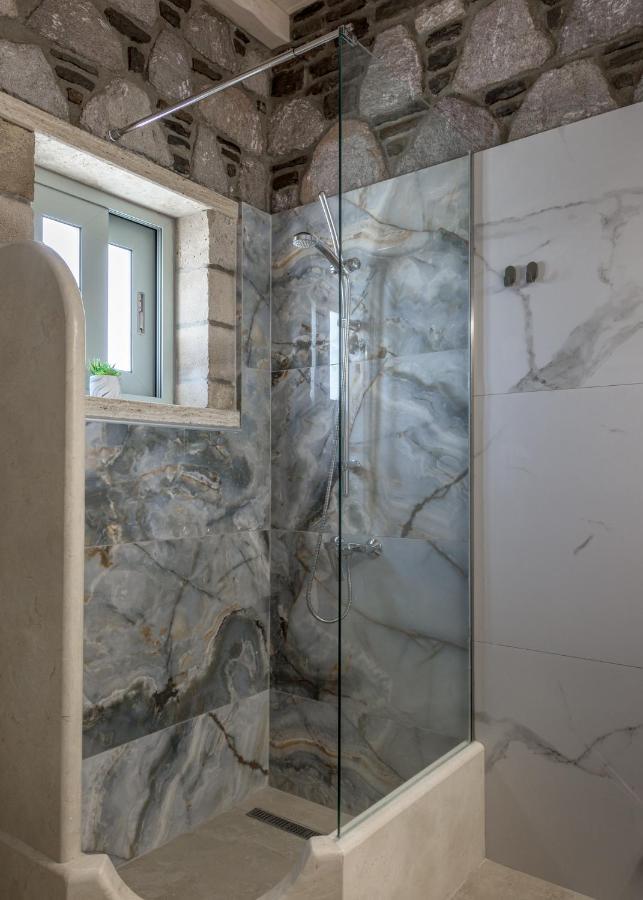 Hilltop Suites Milos Mytakas Exterior foto